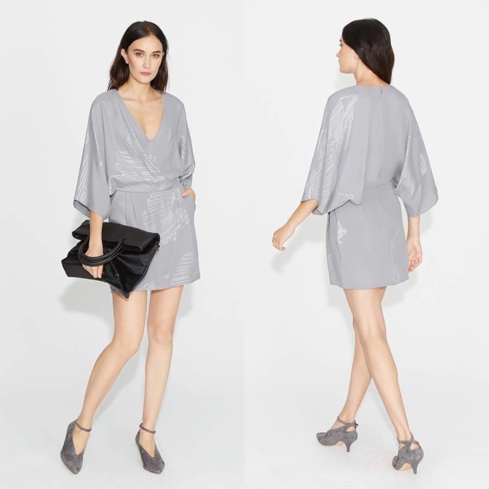 HALSTON HERITAGE Kimono-Sleeve Faux-Wrap Printed Dress